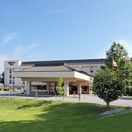 Hampton Inn Хейгерстаун Екстериор снимка