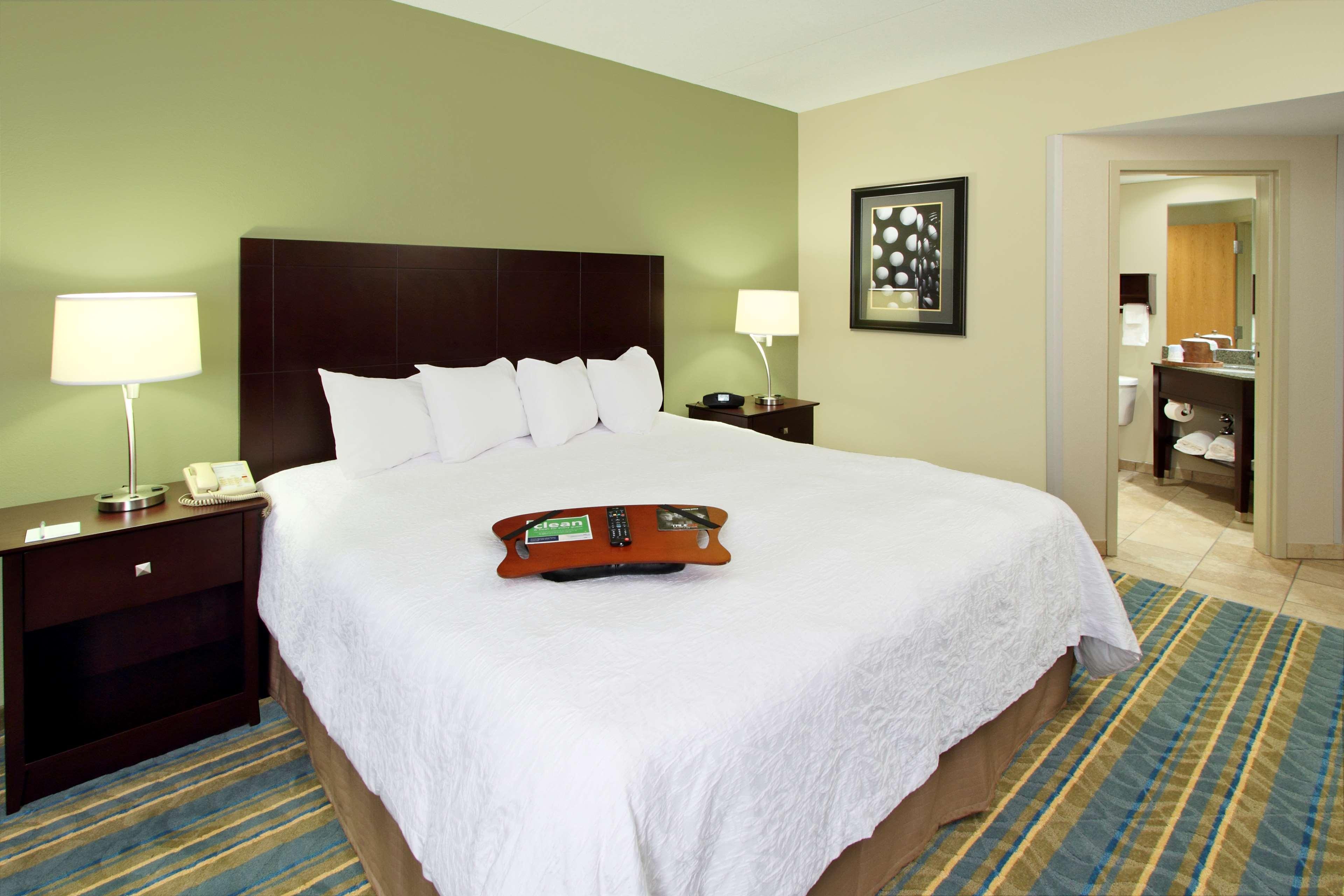 Hampton Inn Хейгерстаун Екстериор снимка