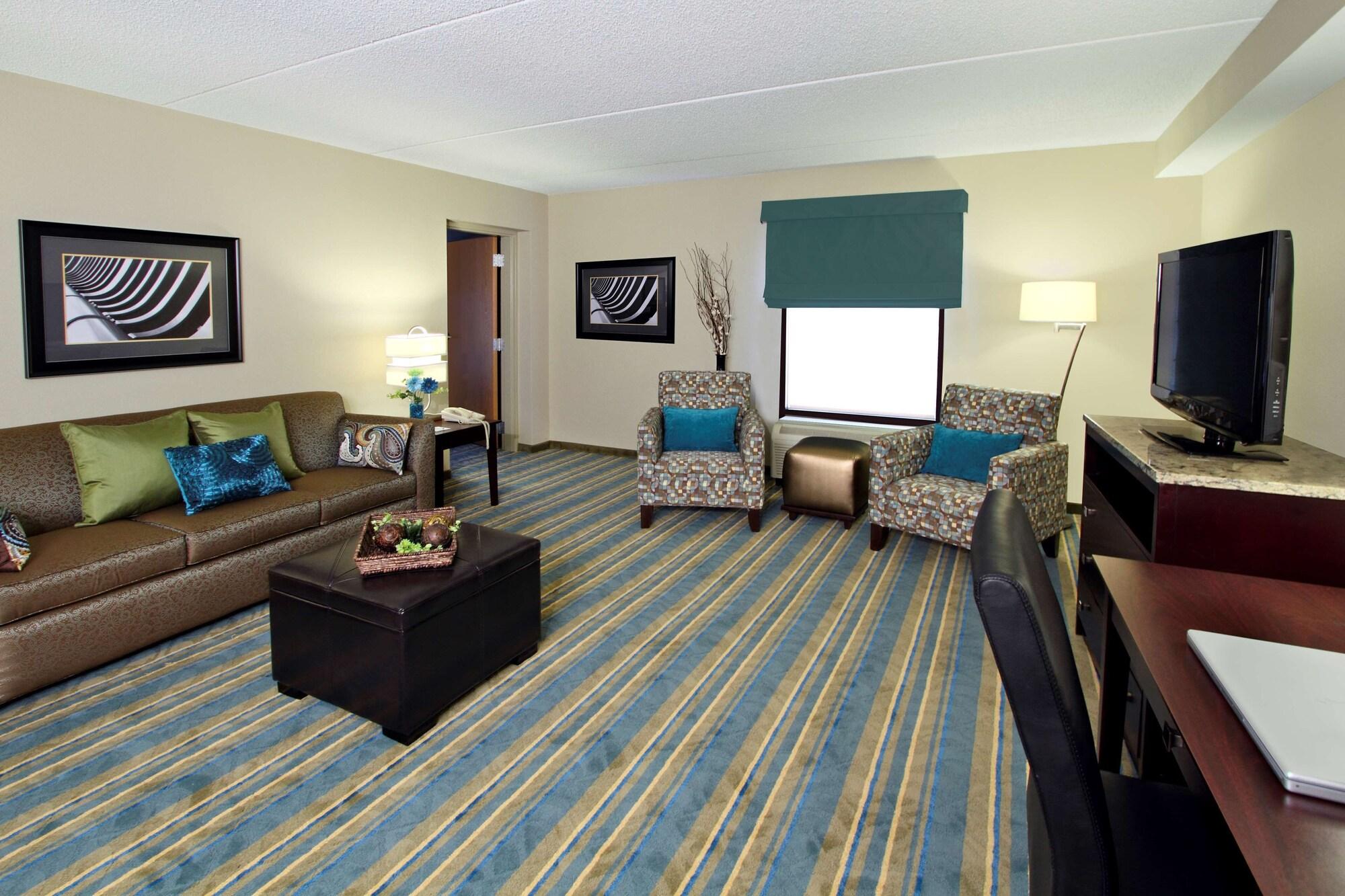 Hampton Inn Хейгерстаун Екстериор снимка
