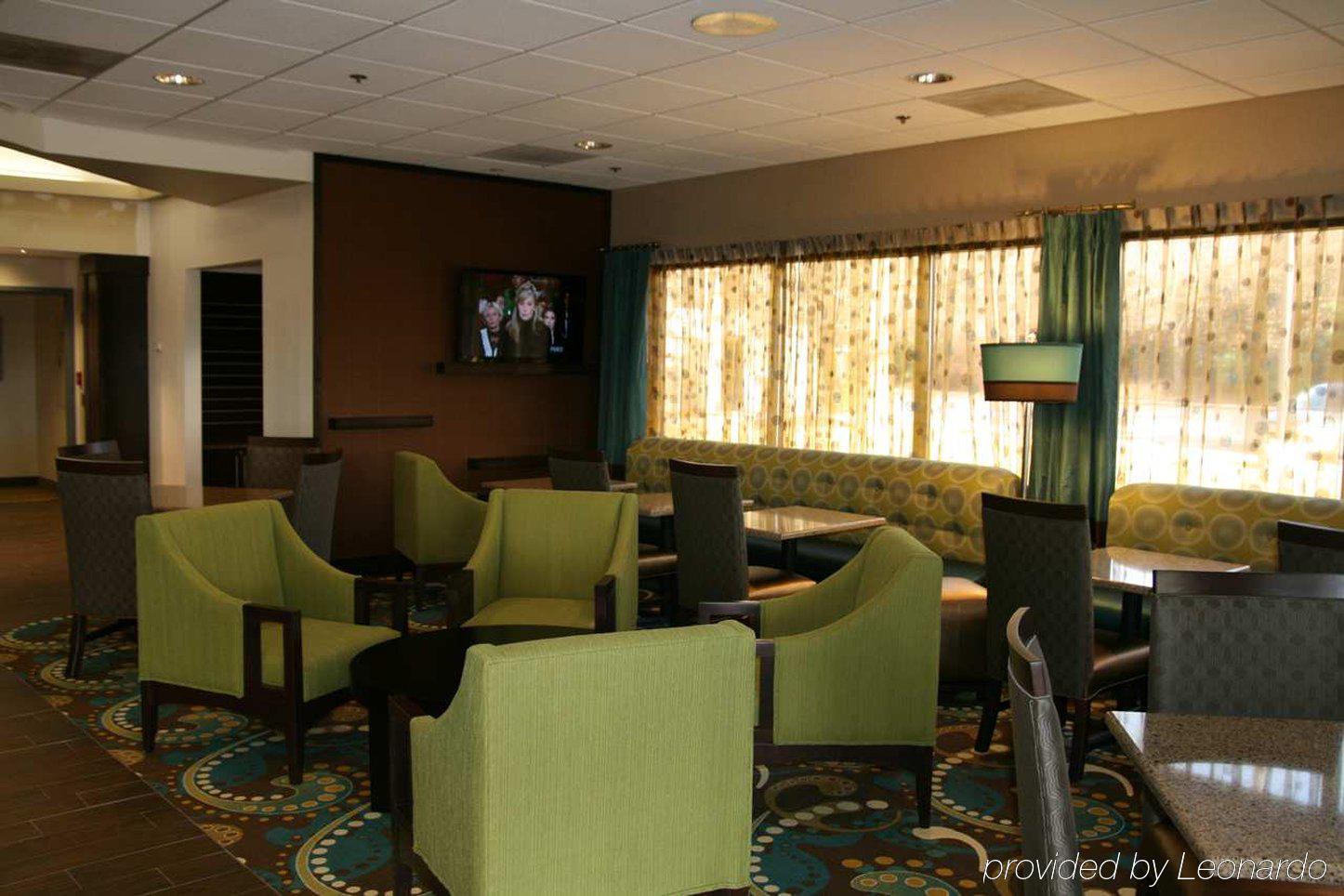 Hampton Inn Хейгерстаун Екстериор снимка
